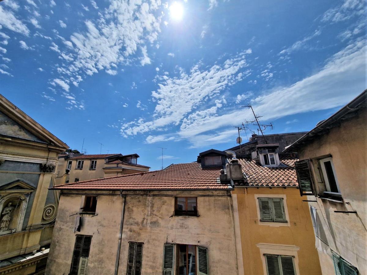 Jesus Saleya Apartment Nizza